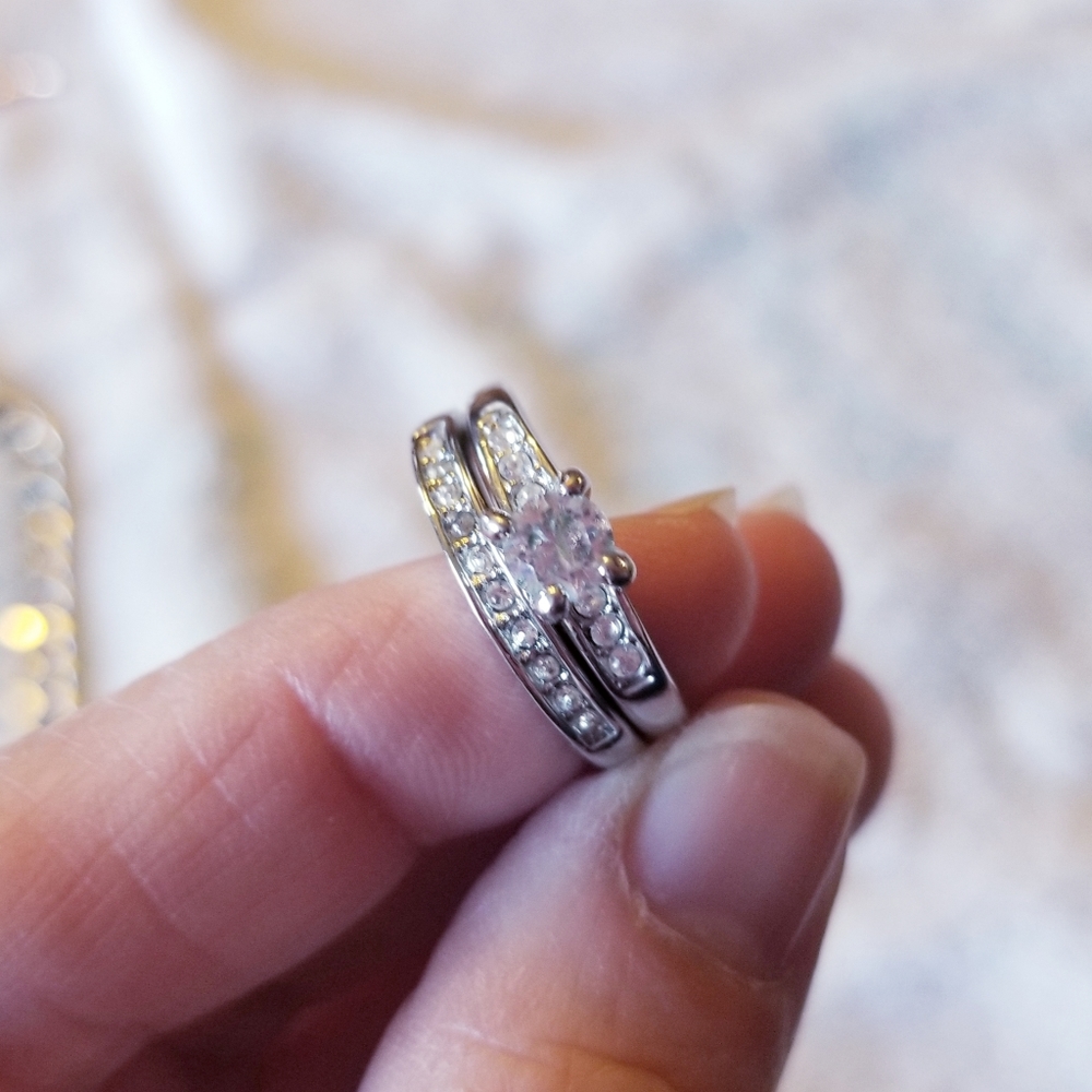 Silver bridal ring set